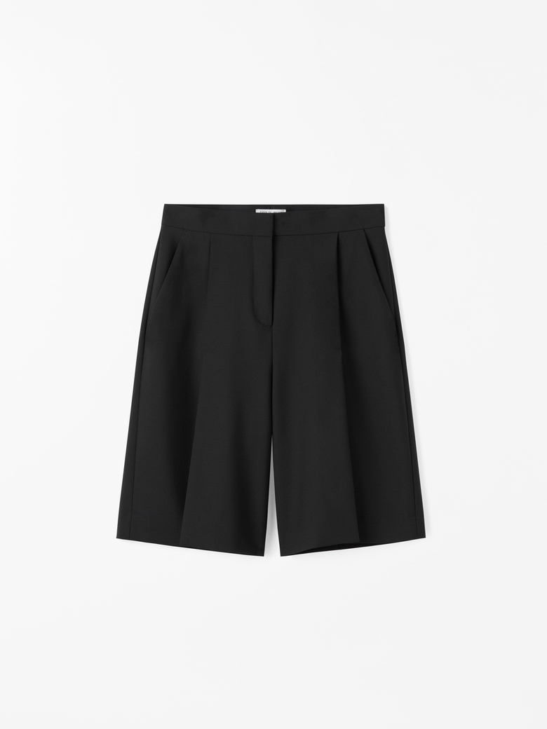 Black Tailored women's shorts